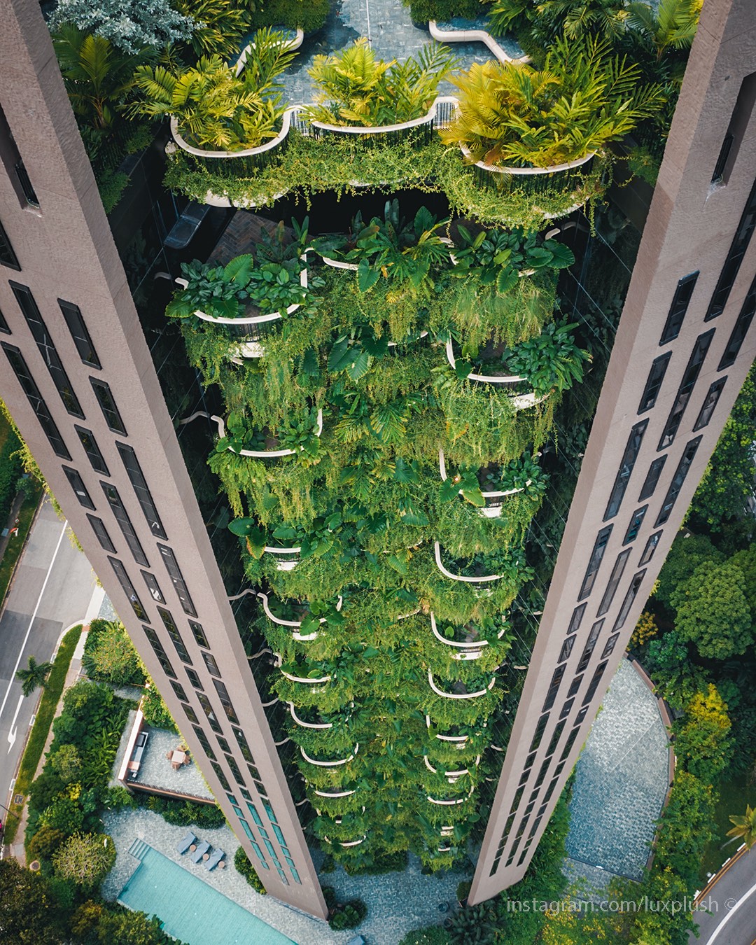 EDEN tower in Singapore by Heatherwick S|Apartments